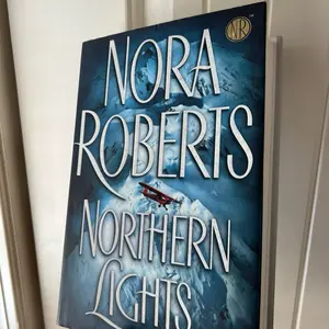 Nora Roberts Northern Lights by Nora - Book