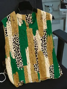 Women's Vintage Leopard Patchwork Knitted Vest, Round Neck Sleeveless Sweater, Casual Everyday Breathable Knitwear Tops for Spring Summer Fall