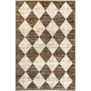 Meline Checkered Fringe Area Rug with Checkered Pattern and Classic Design Bedroom