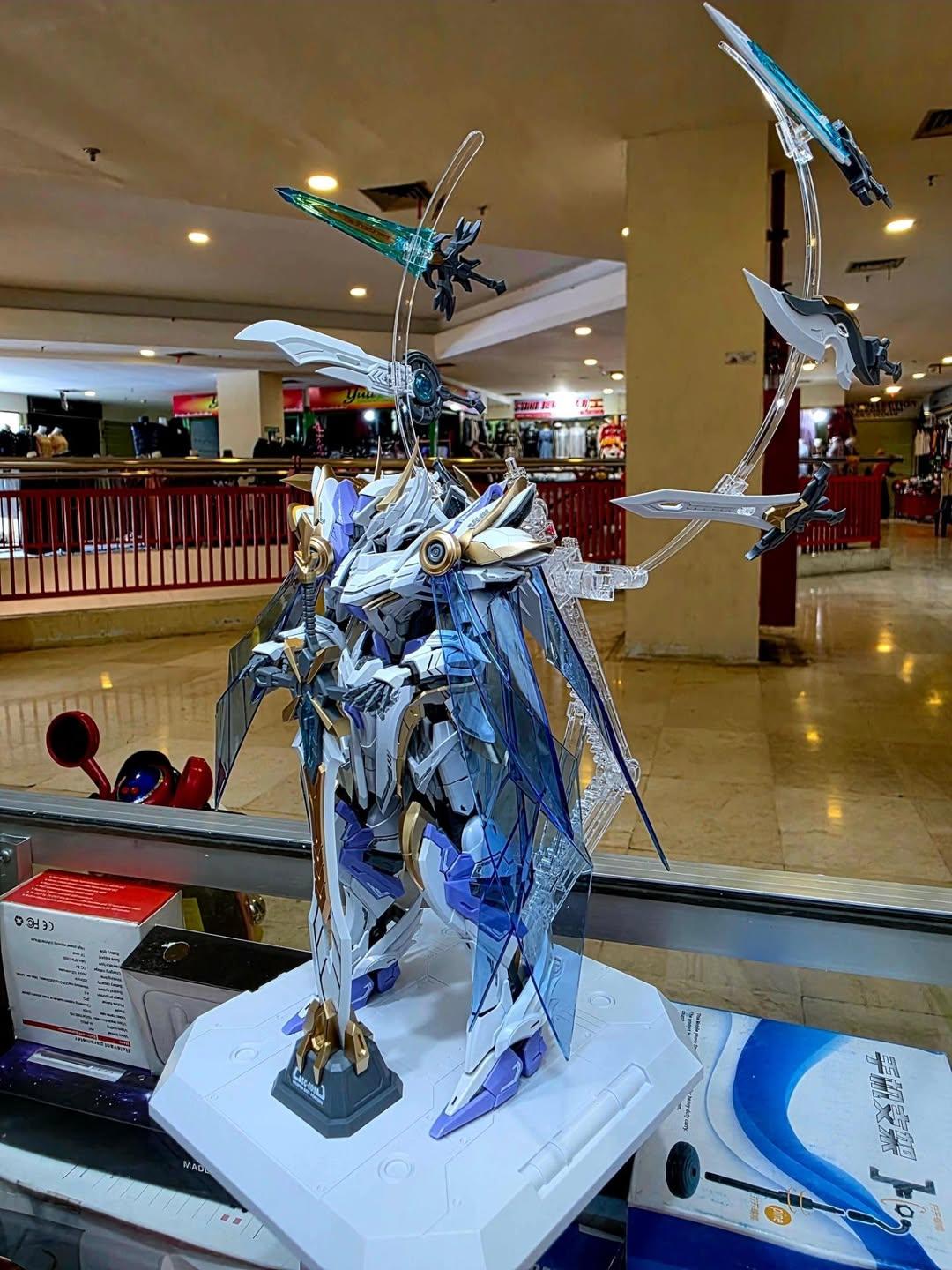 Funtasy Planet SNAA 1/144 Mecha Model Kit -Divine Invoker Percival Awakening Deluxe Edition - Articulated Action Figure Building Kit, Sovereign Sword Array, Gift for Adults & Teens