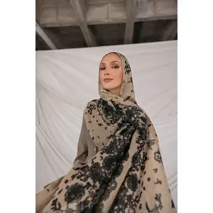 VELA Chantilly Lace Print Modal Hijab