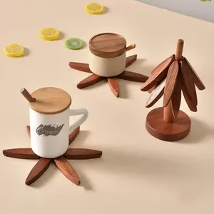 New Wooden Coasters Set for Hot Dishes -Christmas Tree Design! Foldable Kitchen Decorfor Pots, Bowls, Cups & Hot Pots Kitchenware