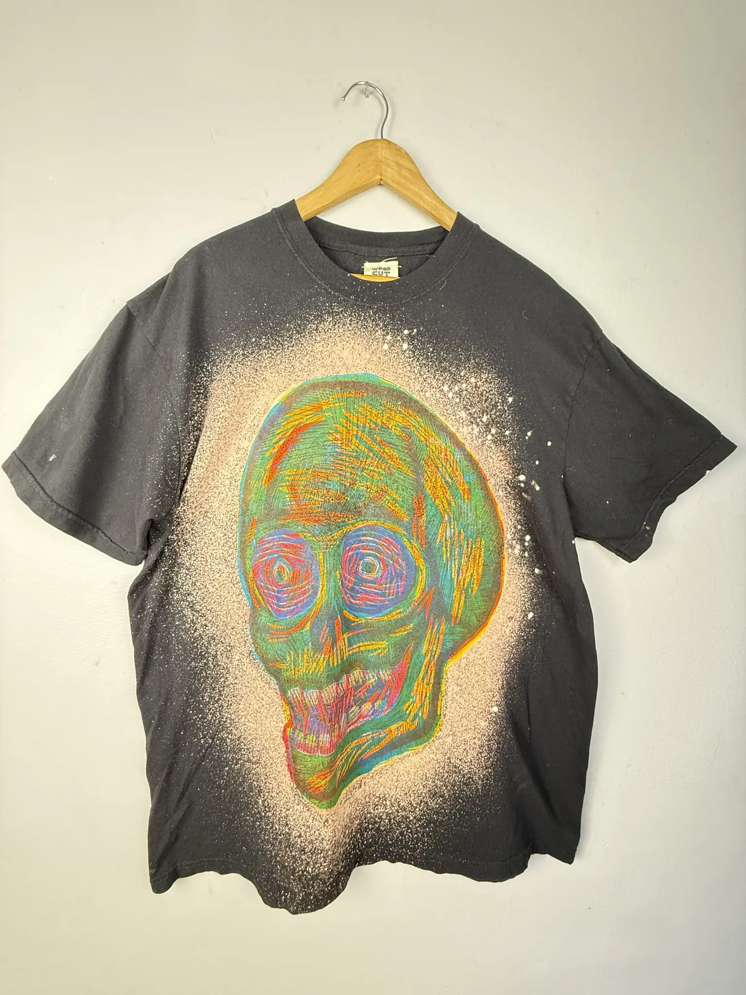 Men's Short-Sleeve Space Dust Skull Woodcut Printed Graphic T-Shirt - Handcrafted Soft Cotton, Loose Fit, Casual Streetwear, Personalized Love-Infused Menswear Tee