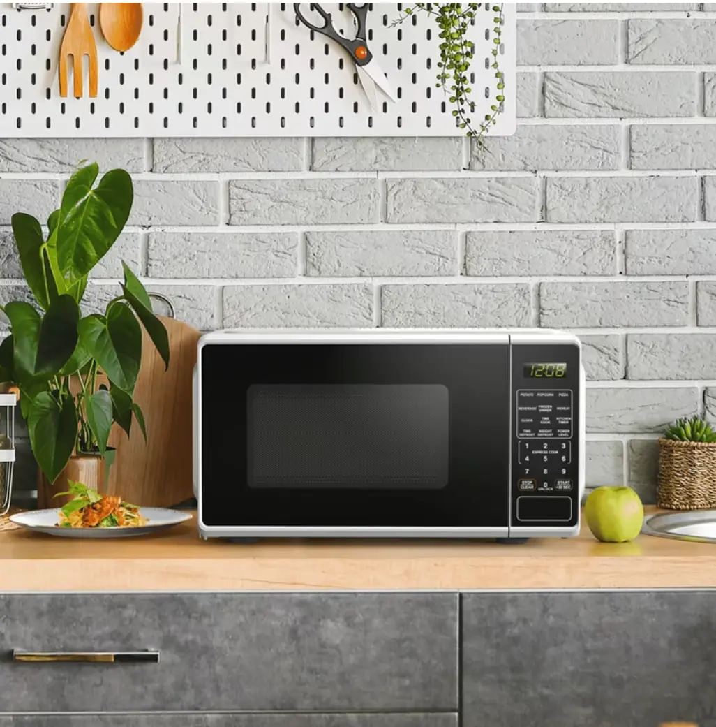 Countertop Microwave Oven, 0.7 cu ft, 700 Watts, White