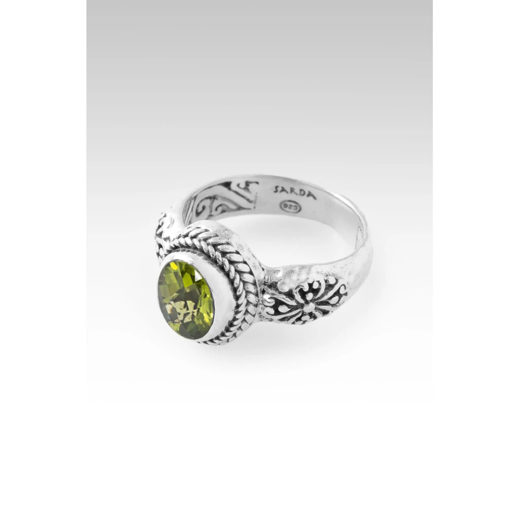 Wondrous Grace Ring™ in Peridot