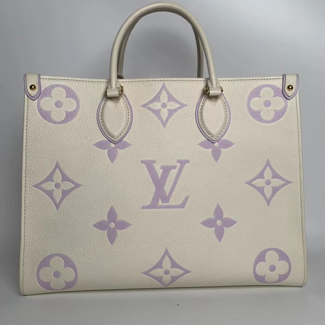 Pre-owned Louis Vuitton leather Tote Bags LV onthego mm size bag white and purple (BF 12Z)