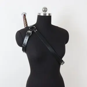 1pc Medieval Knight Sword Sheath, Adjustable Sword Holder with Buckle Straps,-Strap Design for Secure Attachment, Black Synthetic Material, Ideal for Stage Performance Props & Halloween Costume Accessories, Cosplay Equipment |   Leather Menswear