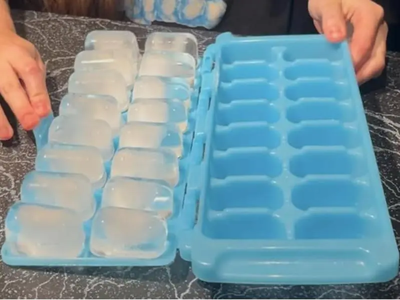 FlipCubes Ice Cube Tray with Patented Spill-Resistant Lid | Easy Flip-Release Design | Stackable 2-Pack | Made in USA