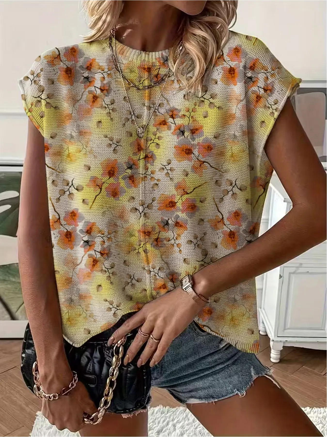 Spring/Summer crew neck drop-shoulder loose fit contrast yellow all-over print short-sleeve women's knit top, vacation style, casual elegant commute, ladies short-sleeve top, bikini cover-up, Womenswear