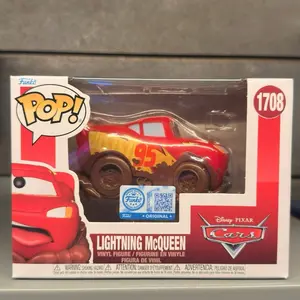 Funko pop Lightning McQueen