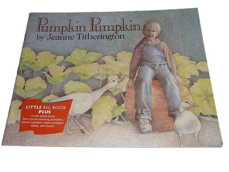 USED Book - Pumpkin Pumpkin by Jeanne Titherington (Paperback) - english