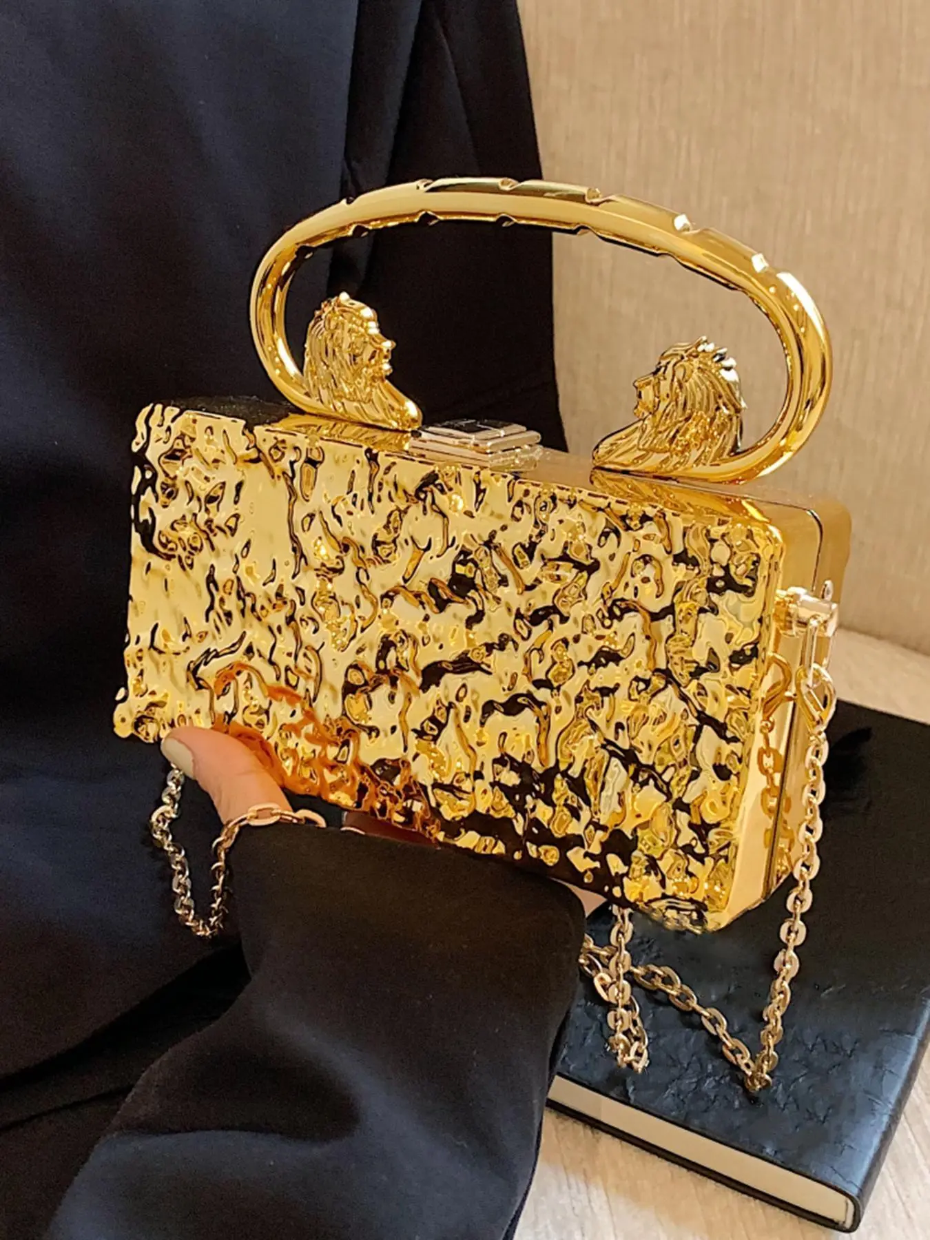 Women's Elegant Chain Strap Crossbody Bag, Exquisite Trendy Shoulder Bag, Fashionable Bag for Work, Commuting, Shopping and Dating, Fashionable Unique Bags