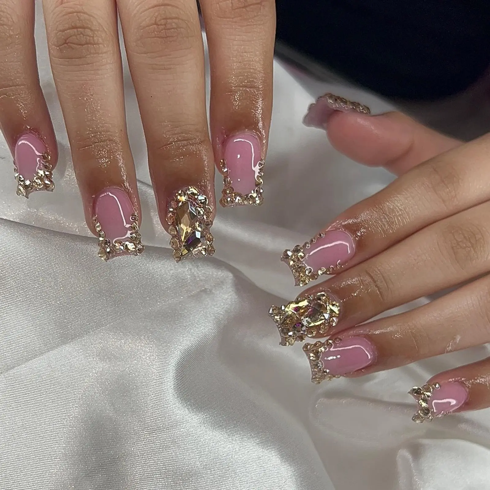 Glitter Bling Rhinestone Decor Glittering Fake Nails with Nail File & Tape, Short Square Press on Nails for Women & Girls DIY Nail Art, Elegant Stick on Nails Kit, Nail Art Supplies