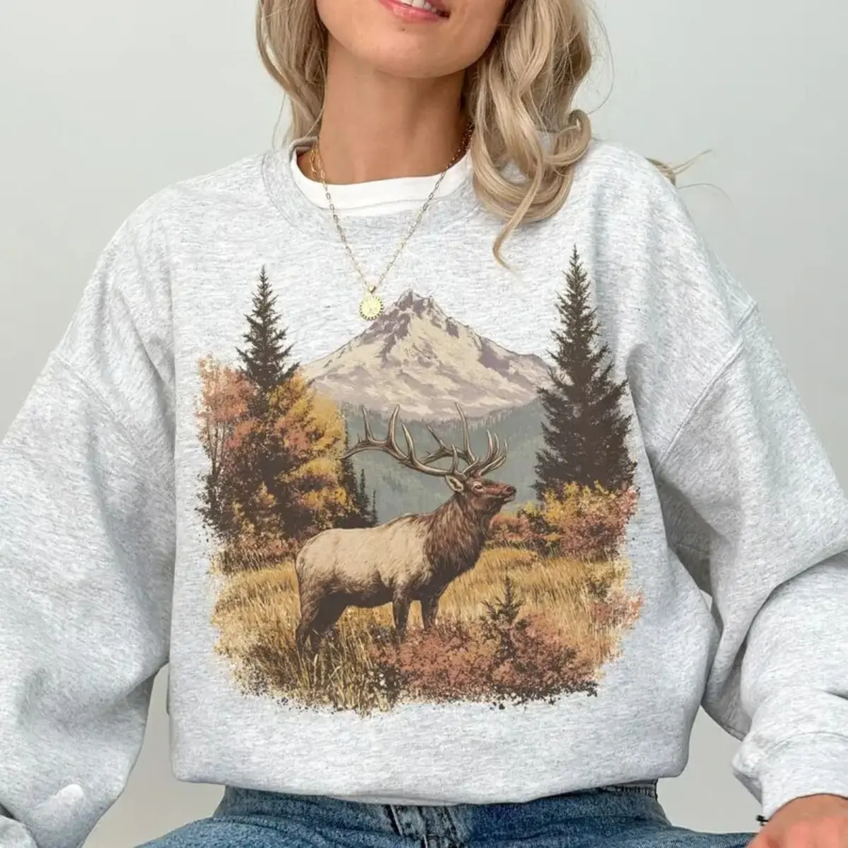 Retro Elk Sweatshirt, Vintage Bull Elk Forest Crewneck, 90s Hunter Nature Sweater, Americana Wildlife Pullover, Rustic Fall Deer Outfit, Cozy Gift for Hunters