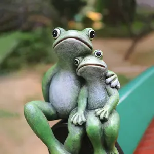 Heartwarming Mother and Son Frog Resin Sculpture, Animal Statue, New Year Creative Gift, Garden Statue, Outdoor Decoration, Home Decor