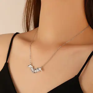 Women's Adjustable-Length Bat Animal Pendant Clavicle Chain, Artificial Gemstone Jewelry Accessory