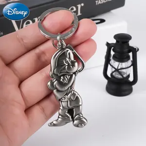 1PC Disney Officially Licensed Snow White Mini Dwarfs Cartoon Alloy Keychain Pewter Stylish Key Ring Clip Accessories Decorative Key rings for Car Keys Accessory