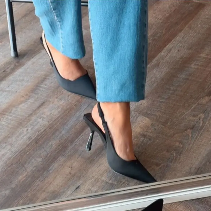 Nova Slingback