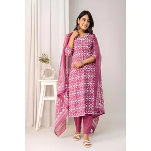 Light Pink Cotton Breathable Suit Set for Asian Women - Floral Print Kurta with 3/4 Sleeve & Straight Fit Pants