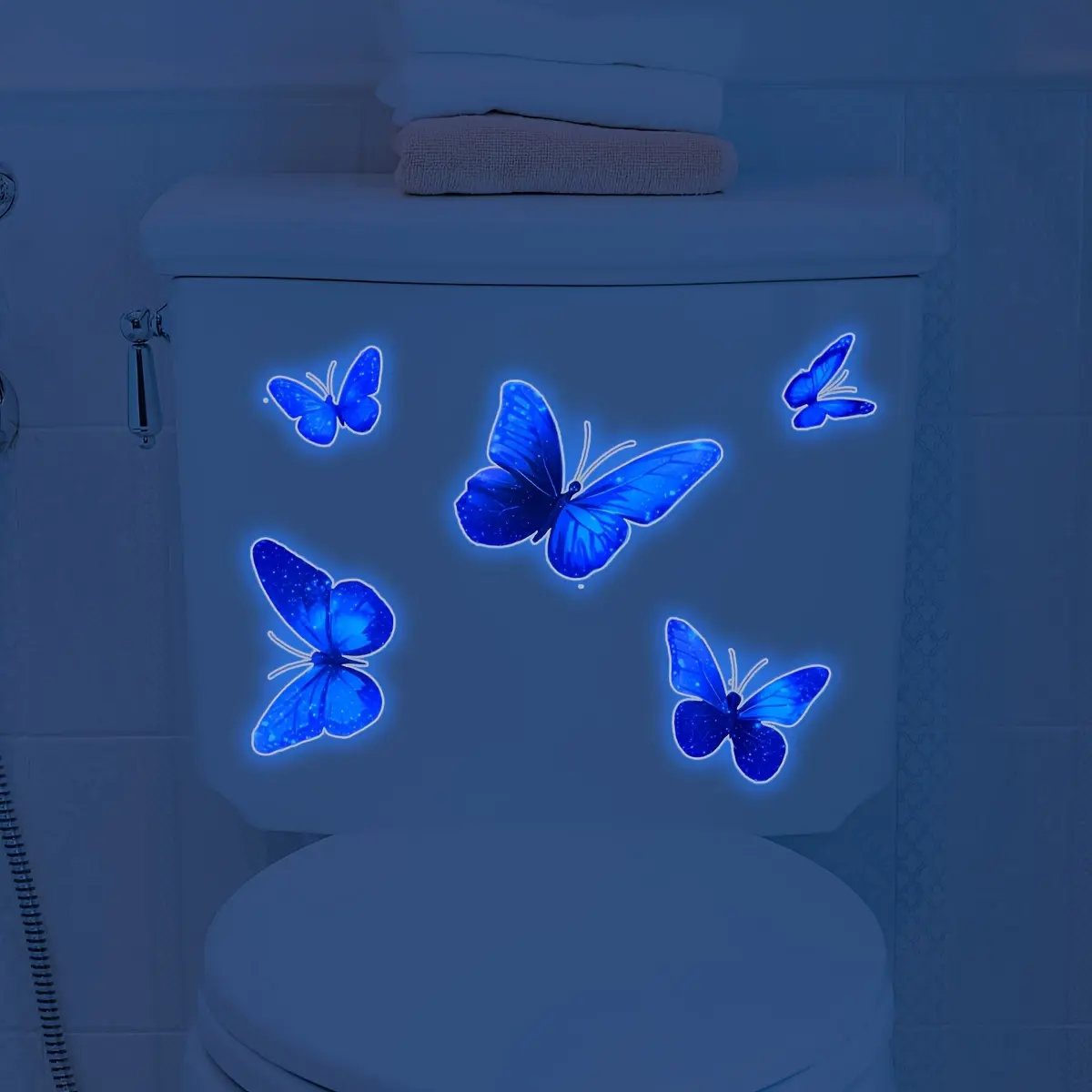A new-style glitter gradient butterfly blue luminous toilet wall sticker (15*15cm) for bathroom decoration, background beautification with blue light Bathroom Accessory Bathroom Decor Supplies (YCL18507-YC)