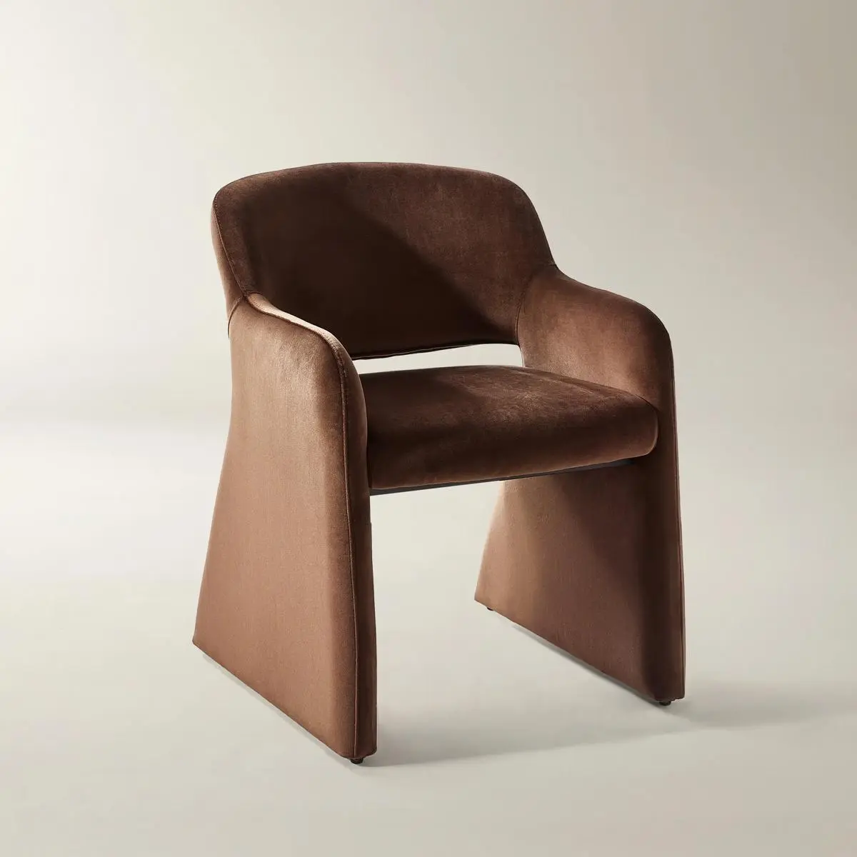 Z Gallerie Elara Dining Armchair, Brown Modern-Contemporary Decorative Indoor Furniture Accent Chair, Modern Dining Chairs, Contemporary Dining Chairs