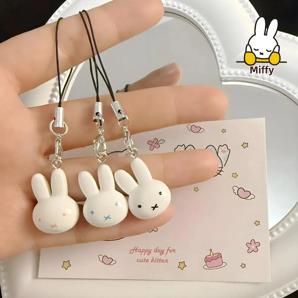 Rabbit Keychain Cute Cartoon Soft and Adorable Girl Heart Cream Bell Cartoon Bag Decoration Best Friend Gift