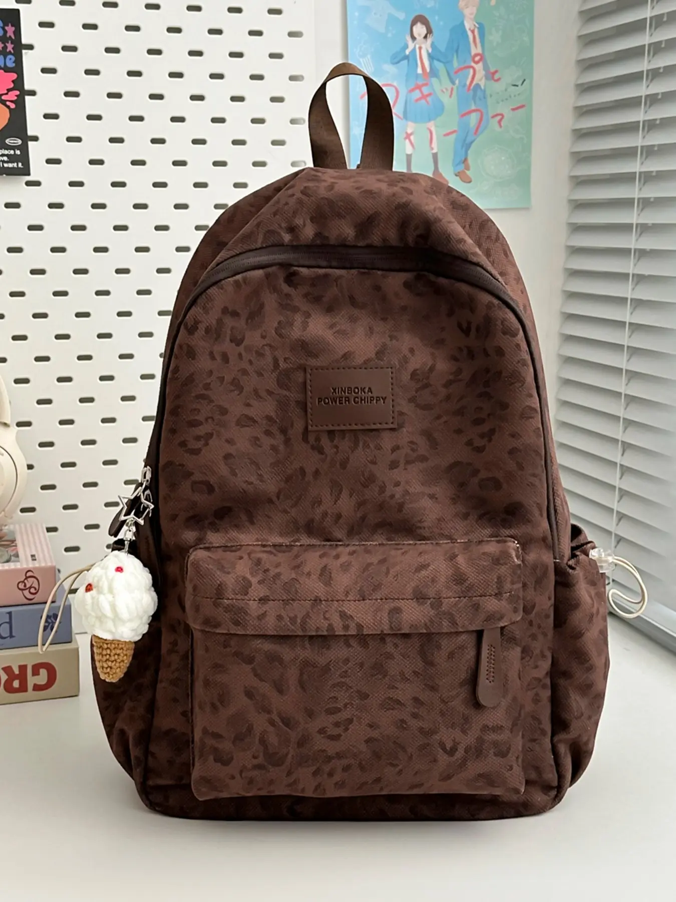 1pc Large capacity women's Printed Backpack, Casual Lightweight Cute Backpack with zipper closure and free hanging accessories, suitable for students to go to school, commuting, shopping, Lightweight daily backpack Backpacks Women