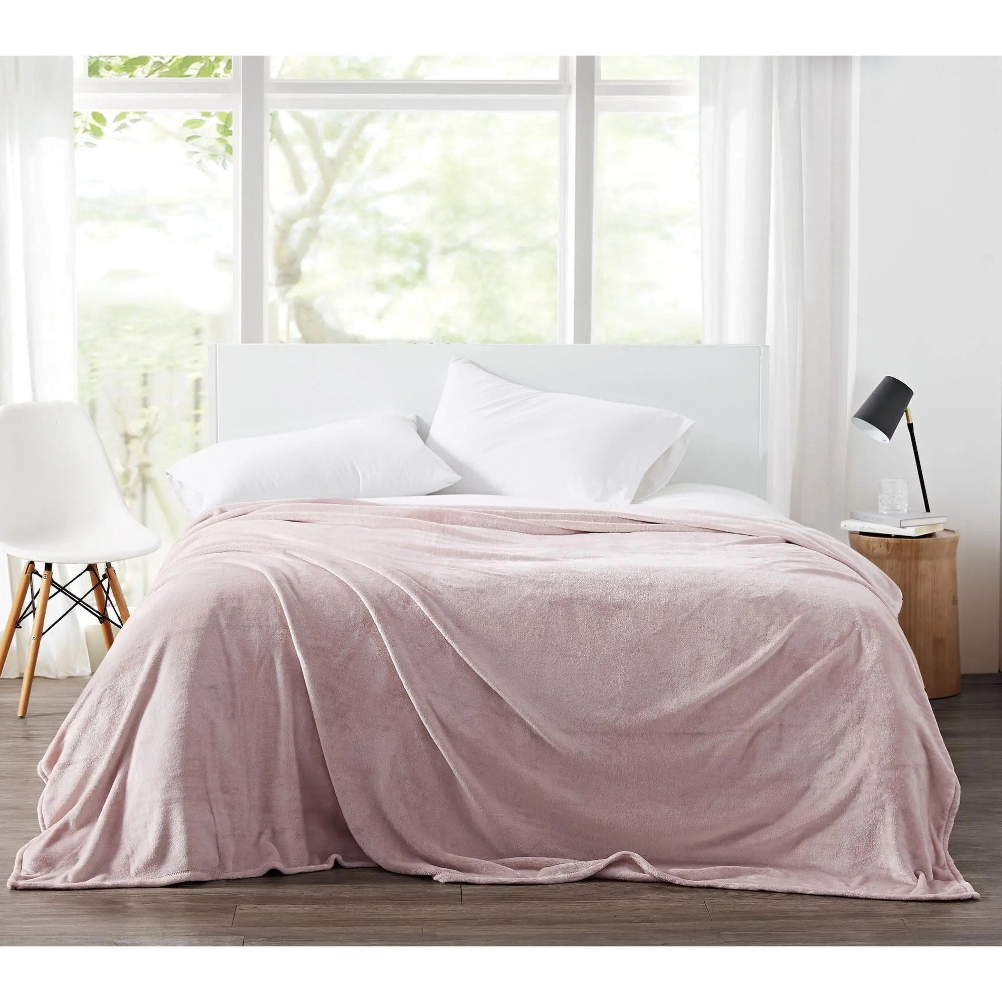 Cannon Solid Plush Twin XL Blanket