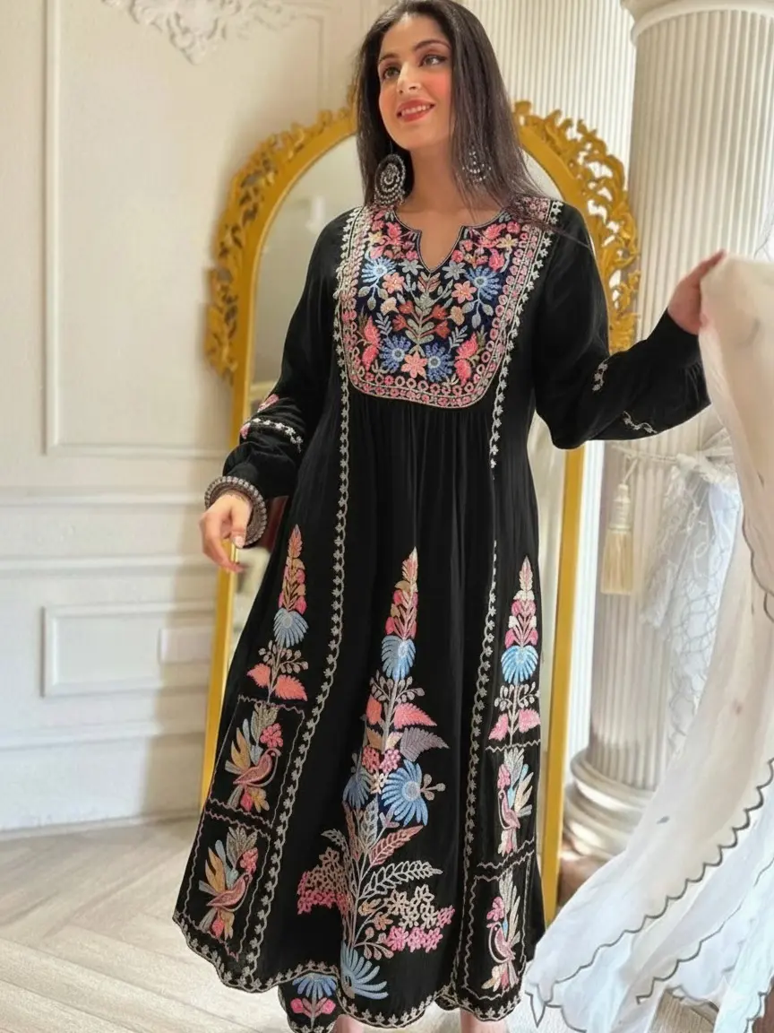 Women's 2-Piece Traditional Indian Pakistani Ready-to-Wear Kurta Pant Suit - Elegant, Matching, Comfortable Outfits Inspo for Women's Clothing Sets