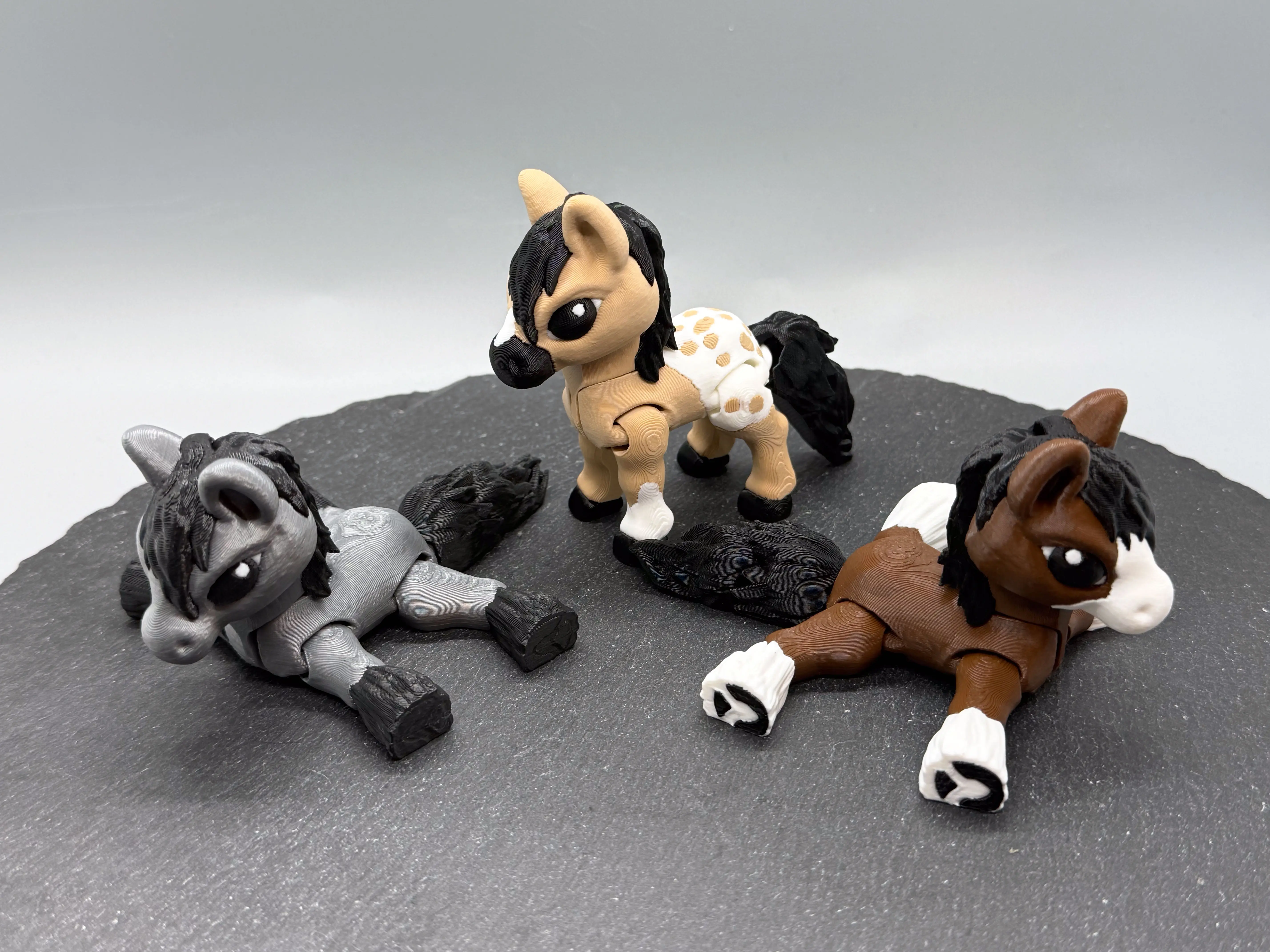 3D Printed Horse Fidgets - Unique Gift Idea, Stocking Stuffer, Adorable Decoration, Perfect for Stress Relief and Fun