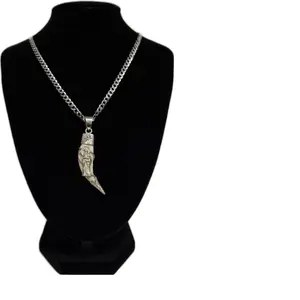 Set de Cadena Cubana con colmillo Santita de PLATA 925