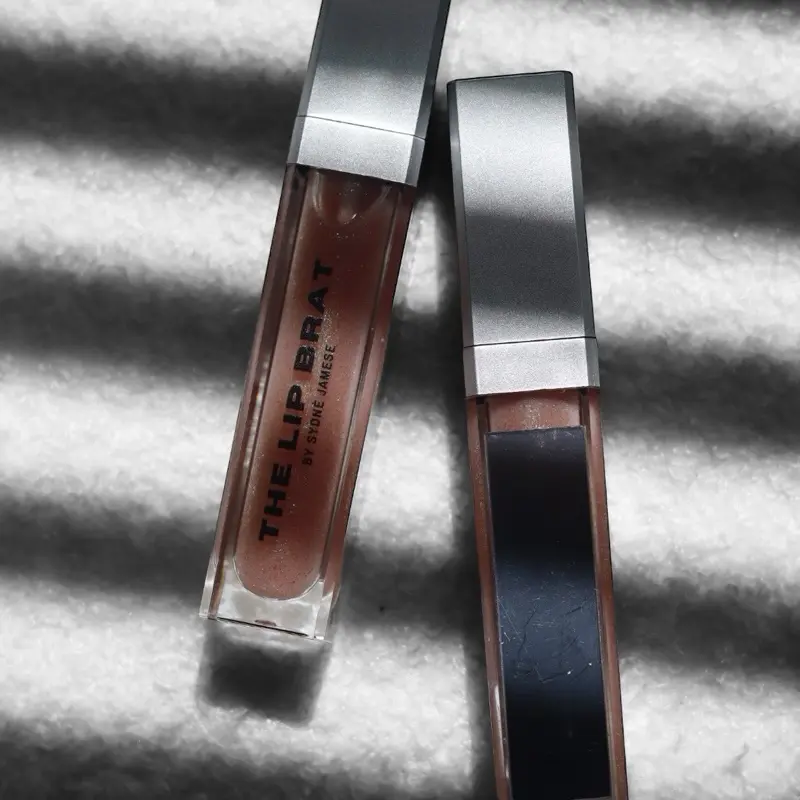 Aurora -That Girl Collection LED LIGHT/MIRROR LIP GLOSS