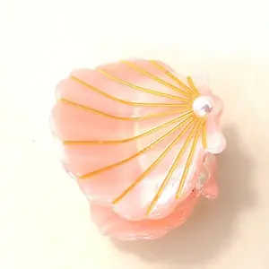 Mini Shell Hair Clip - Peach