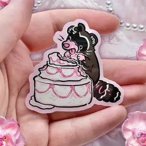 Raccoon Wedding Cake Treat ~ Sticker