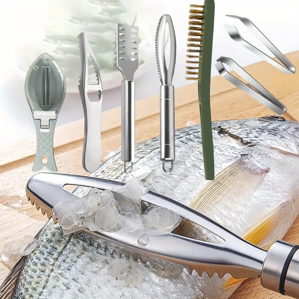7pcs Fish Scaler Brush Remover Set Stainless Steel Sawtooth Remover Removing Peeler Cleaning Tool Fish Bone Tweezers Fish Shape Scraper Scalers for Fish Scales Removing Peeling