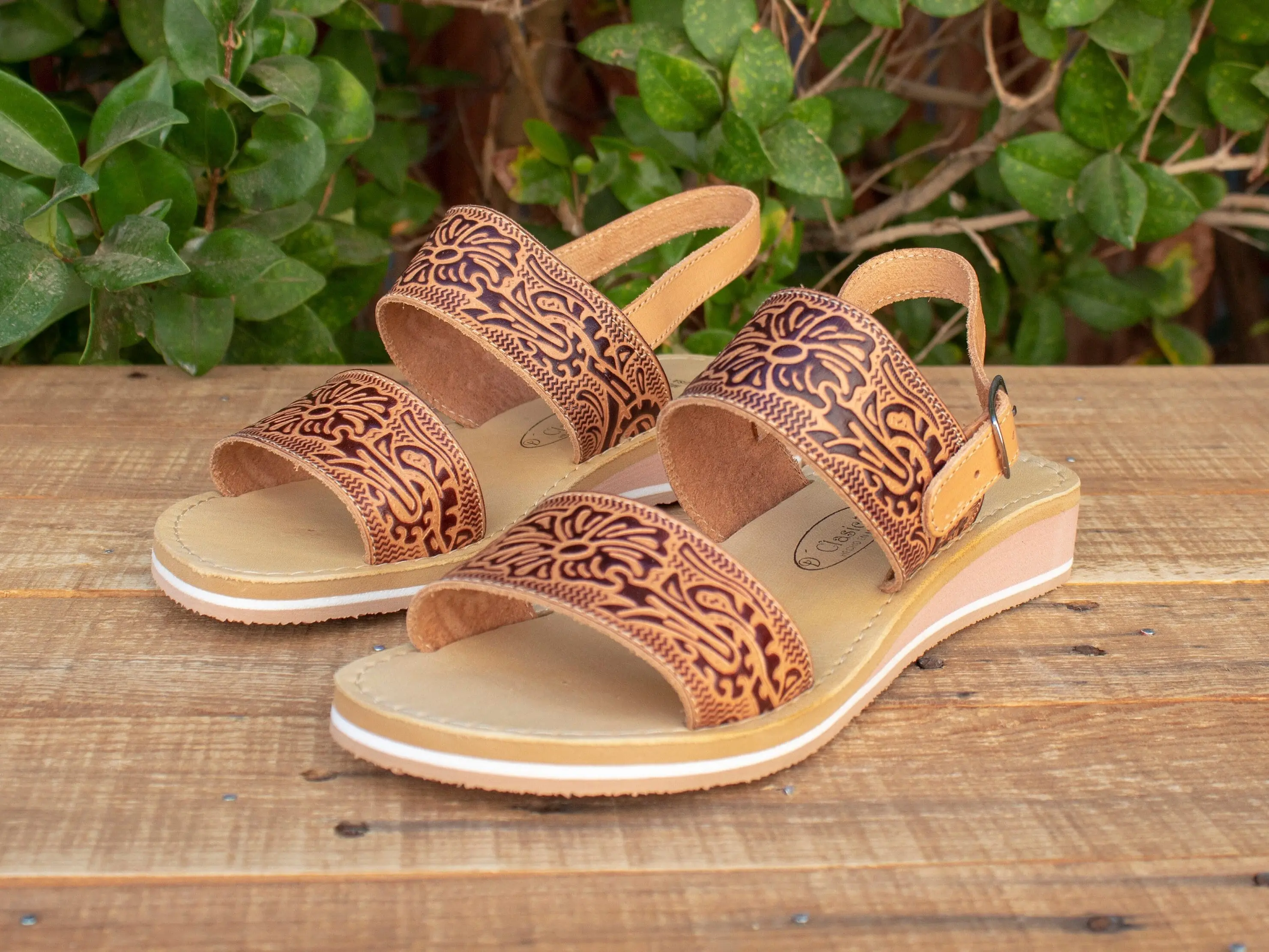 WOMENS MEXICAN SANDALS leather rose stamped open toe huarache