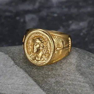 18K Gold-plated Fashionable Simple Jesus Portrait Pattern Stainless Steel Men's Ring Anniversary, Easter, Thanksgiving, Christmas Gift Accessories