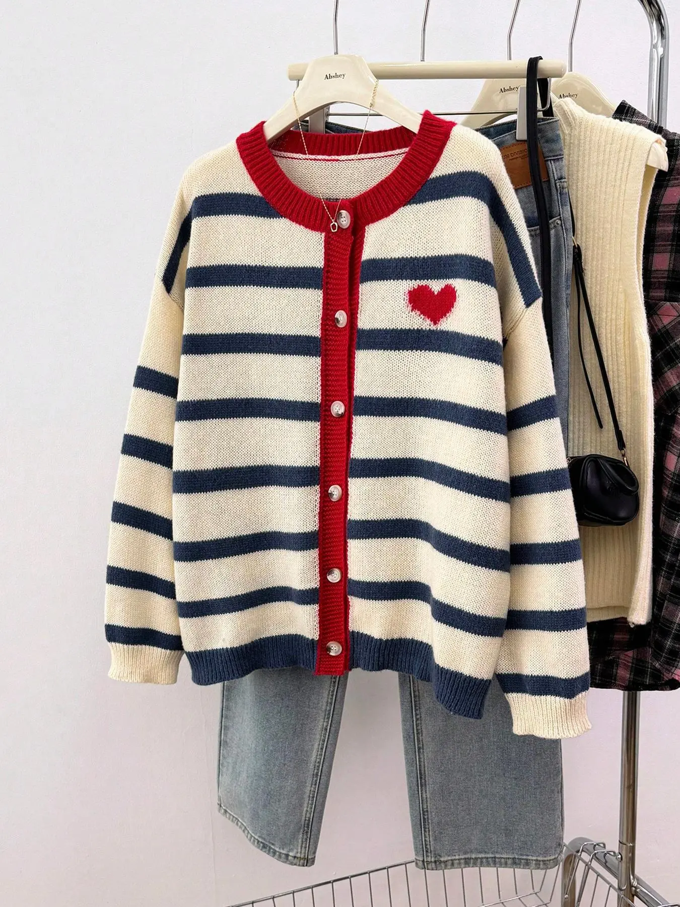 Women's Heart Colorblock Striped Print Button Front Cardigan, Casual Long Sleeve Knitwear for Daily Wear, Ladies Clothes for All Seasons, Knitting Sweater Cardigan