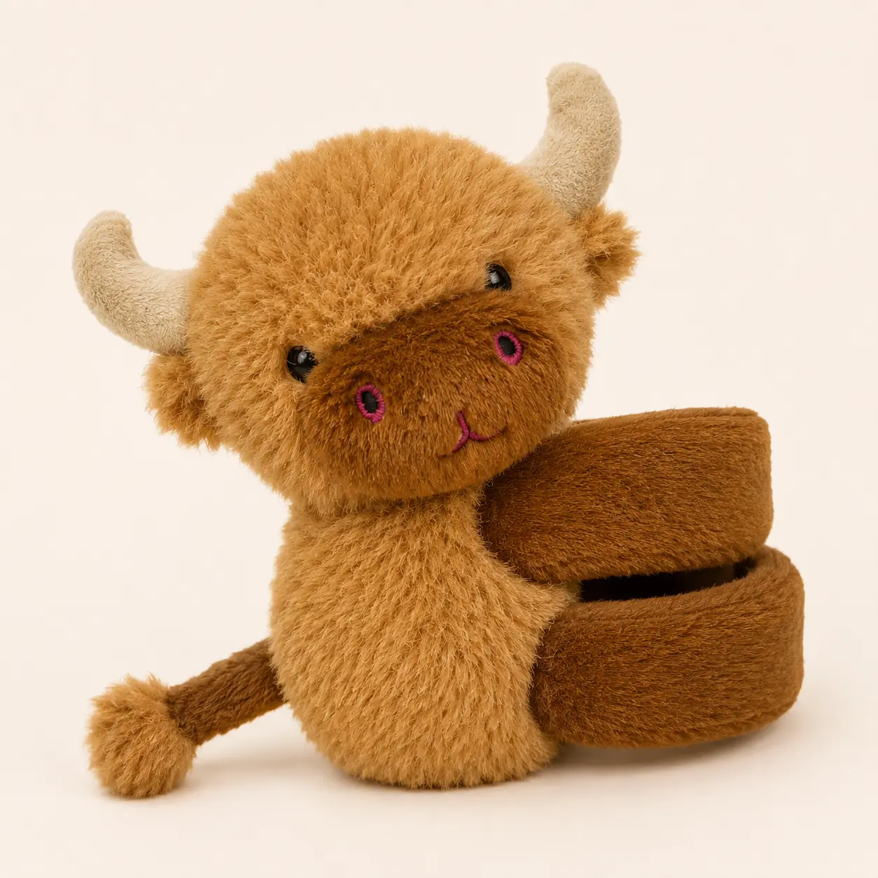 Highland Cow Plush Slap Bracelet, Soft Wearable Stuffed Animal Wristband, Cute Wrap Bracelet Gift for Kids, Teens & Adults