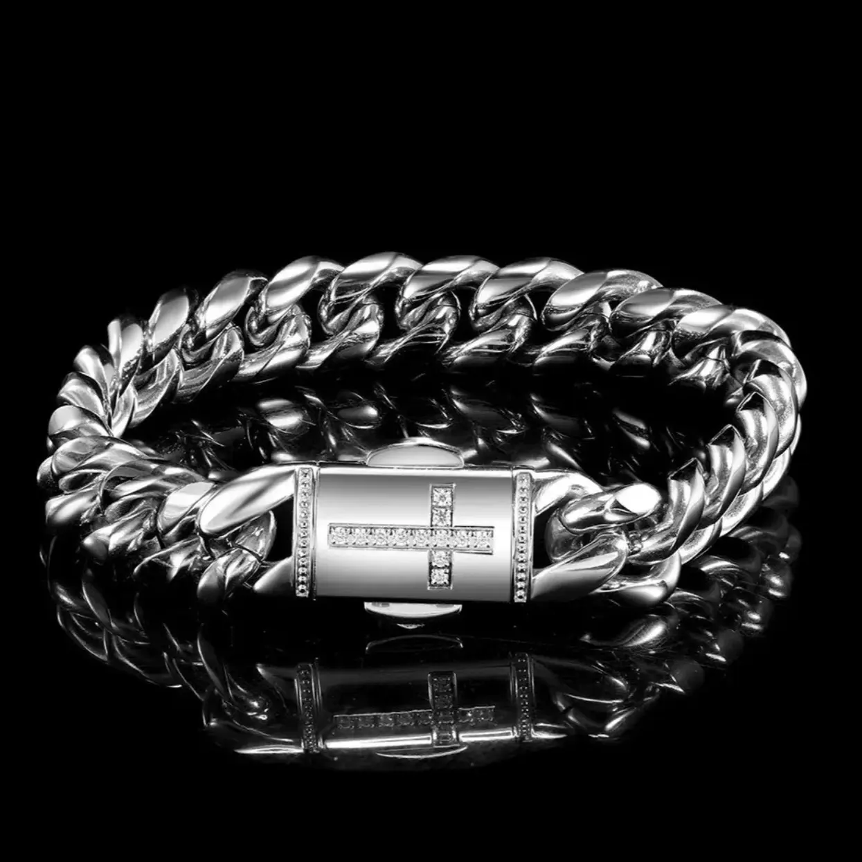 STAINLESS STEEL CROSS BRACELET