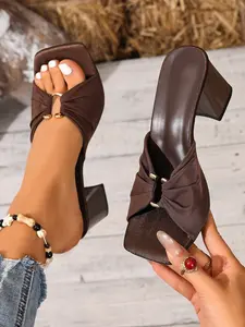 Round Ring Decorated Square Toe Design Crinkle Sandals, Thick Heel High Heels Outdoor Fashionable Shoes for Women, Stylish Summer Footwear, Fashionable Sandals, Fashionable Heeled Sandals