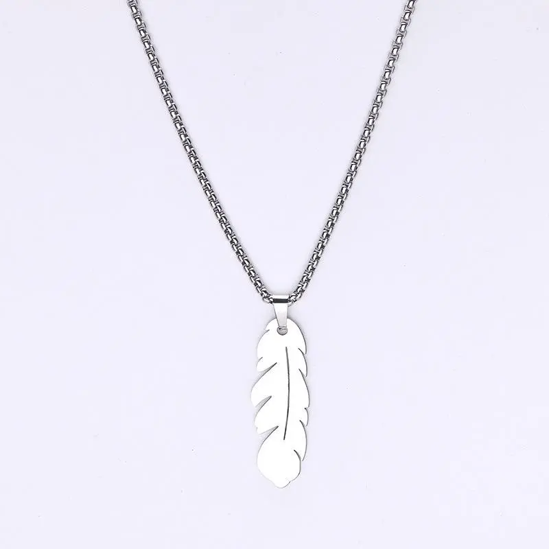 Stainless Steel Feather Pendant Necklace - Elegant Decorative Charm Necklaces for Freedom & Strength, Effortlessly Stylish Costume Jewelry Accessory, Inspiration, Courage, Statement Necklaces