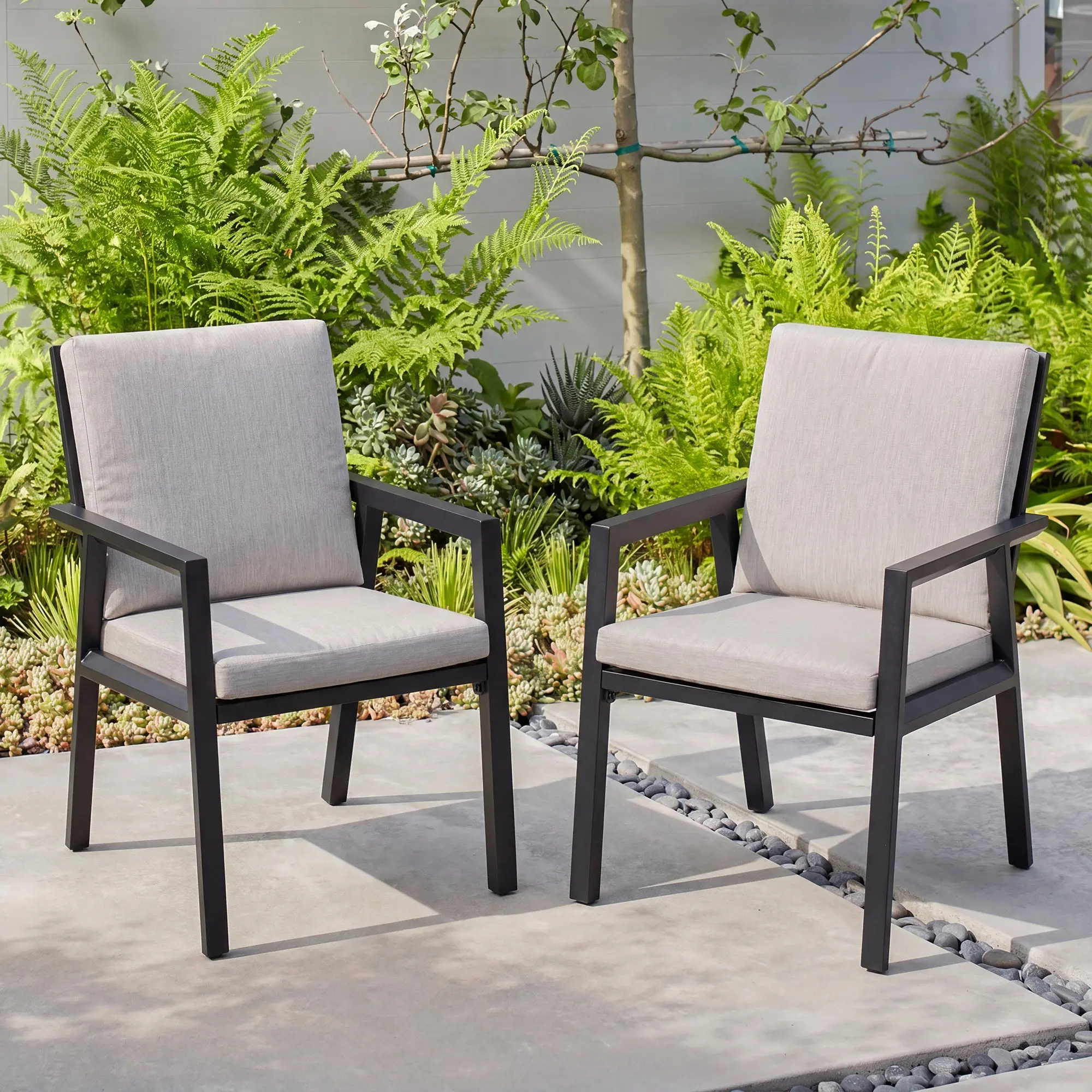 Outdoor 2-Piece Aluminum Dining Chairs with Gray Cushions