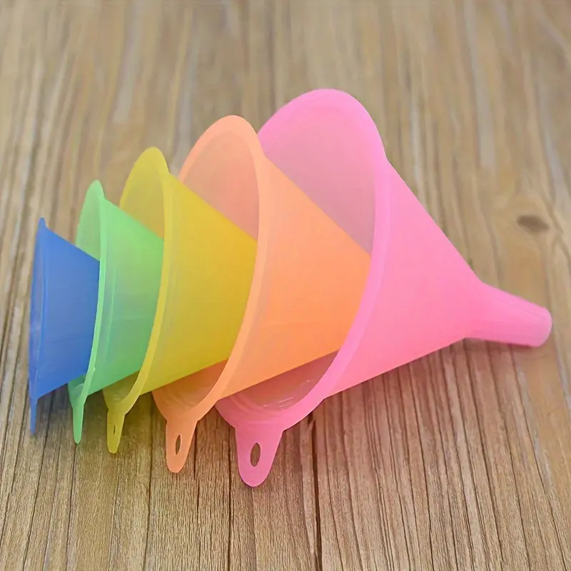 5-piece set of colorful plastic funnels - multifunctional kitchen and dining tool, suitable for milk, wine, oil, juice, honey sauce, Kitchen Utensils Set, Kitchen Tools And Gadgets