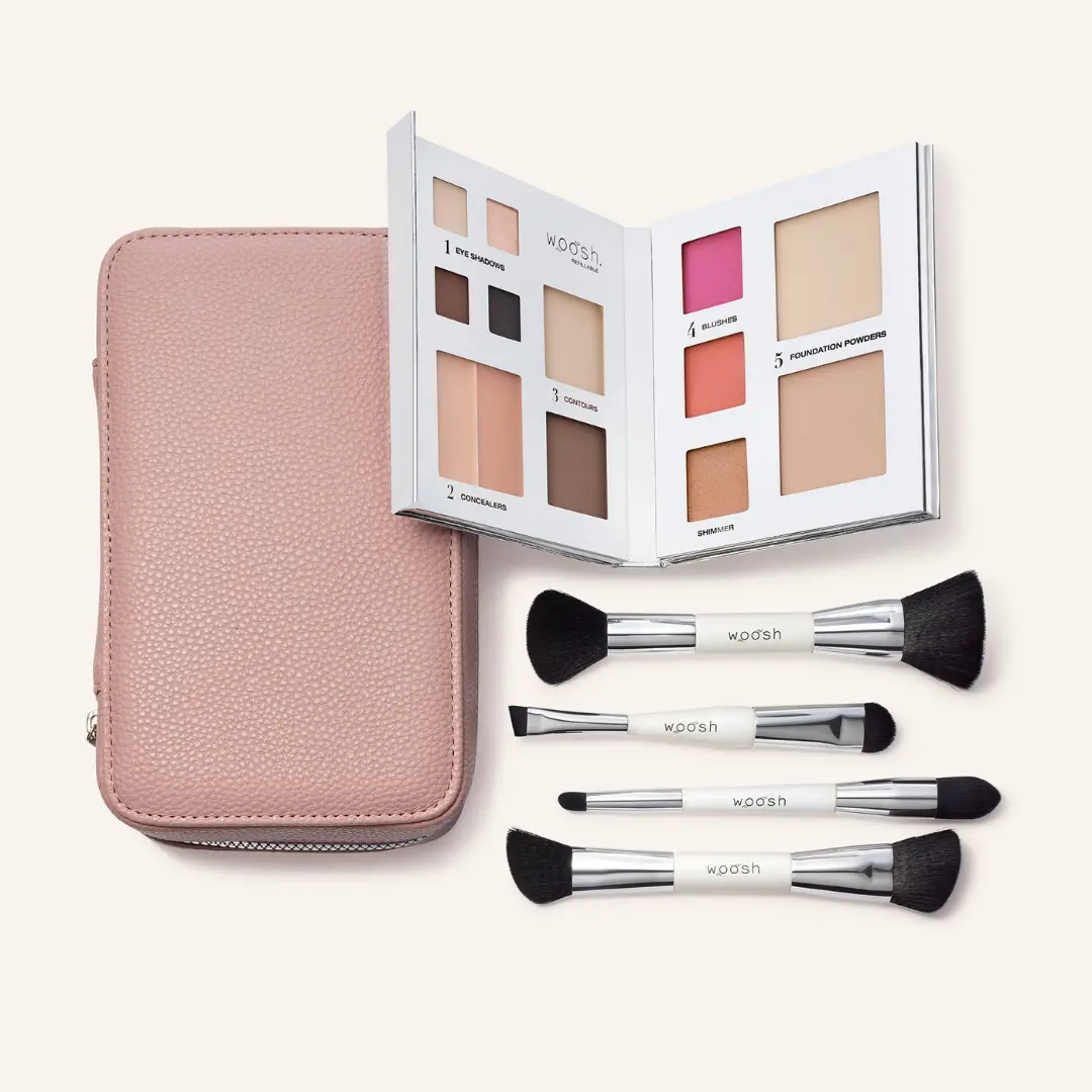 The Jetsetter Complete Makeup Kit The Jetsetter Complete Makeup Kit