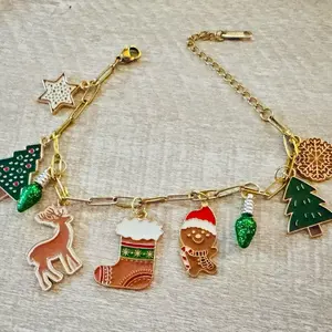 Gingerbread Themed holiday Bracelet- holiday- gifts- christmas- stocking stuffer