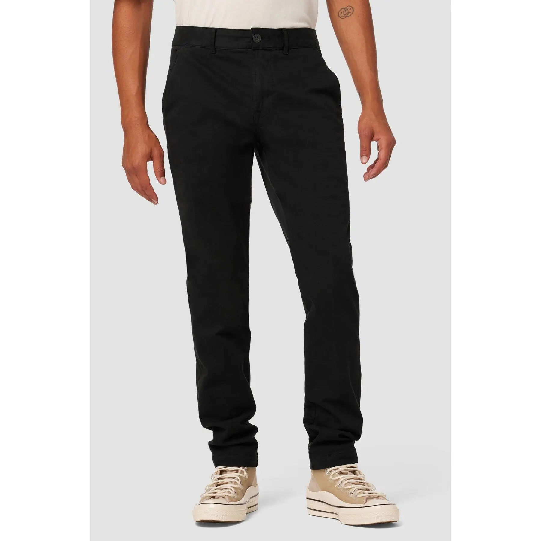 Classic Slim Straight Chino