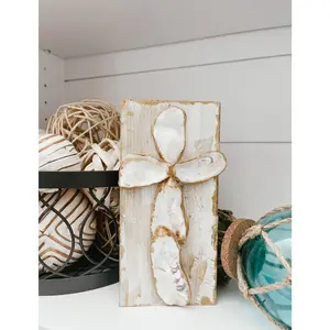 Medium Natural Cross