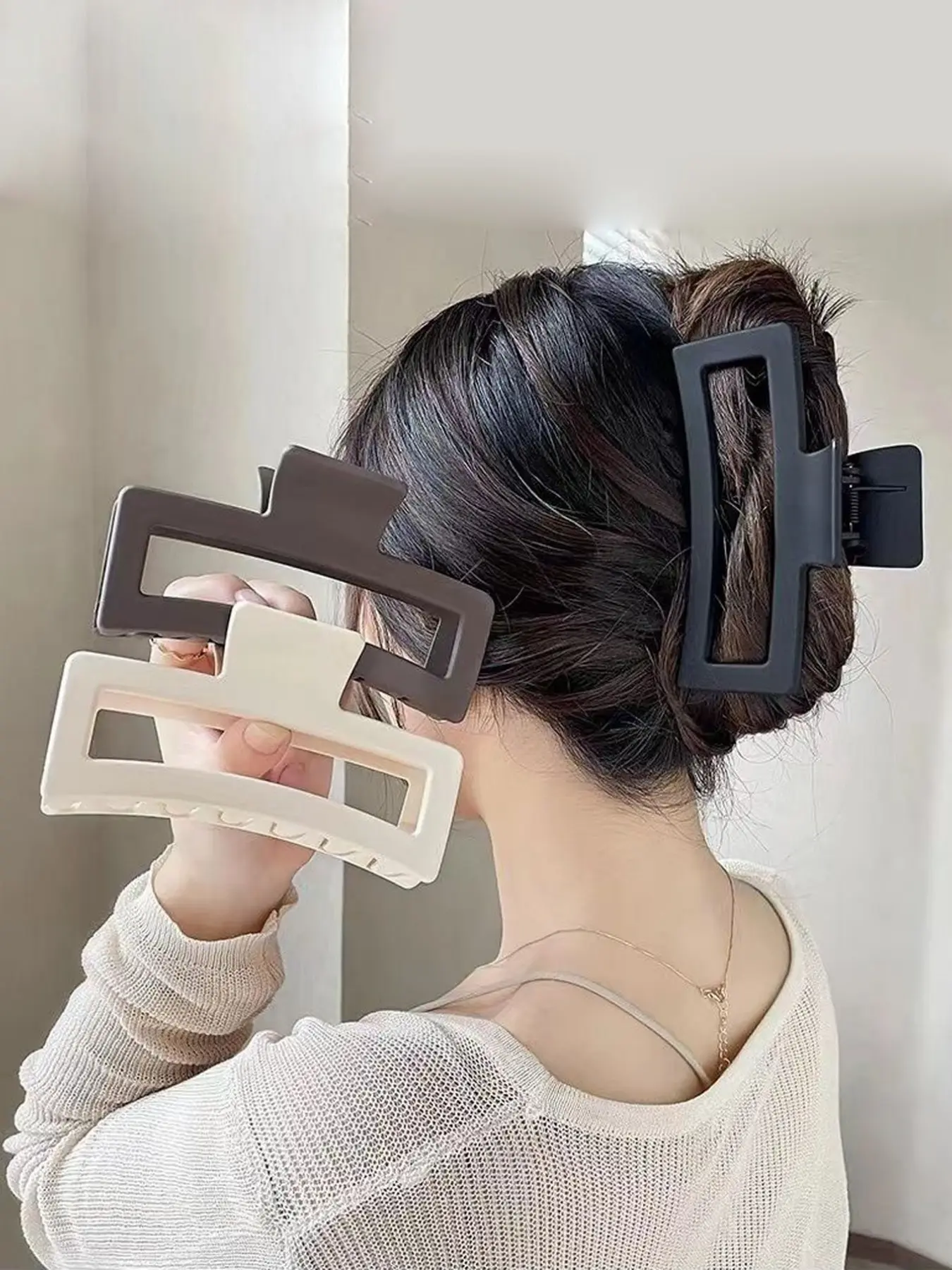 3pcs Solid Color Hollow out Design Hair Claw Clip for Women, Fashion All-match Hair Accessories, Large Size Easy Grasping Hair Claw Clip, Hair Claws Set, Hair Bun Accessories, Claw Hair Clips