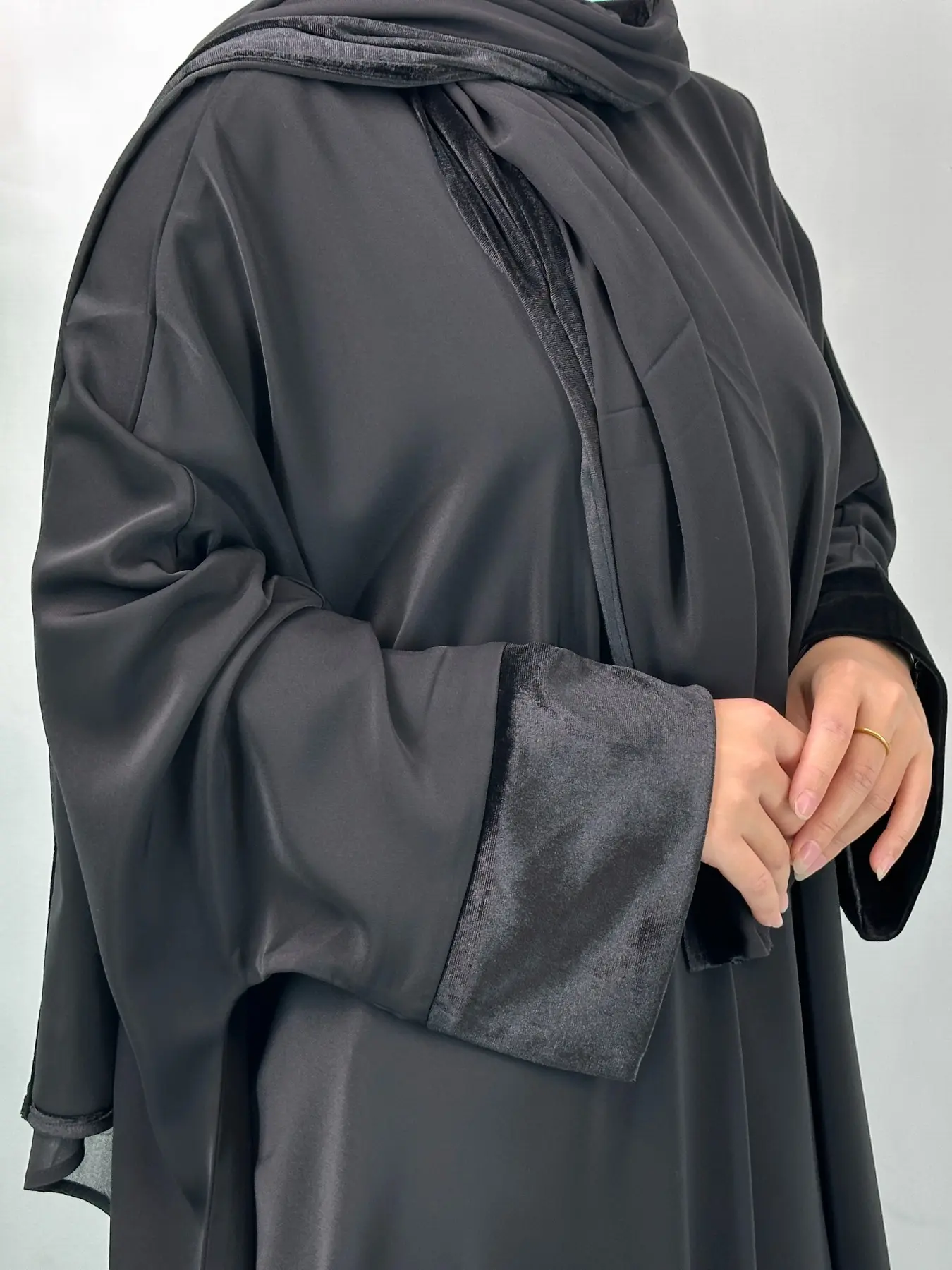 Luxury Velvet Headscarf & Batwing Sleeve Dress Set, Abaya With Hijab Set, Islamic Clothing Set, Winter Fashion Essential, Ramadan Must-Have, Elegant Women's